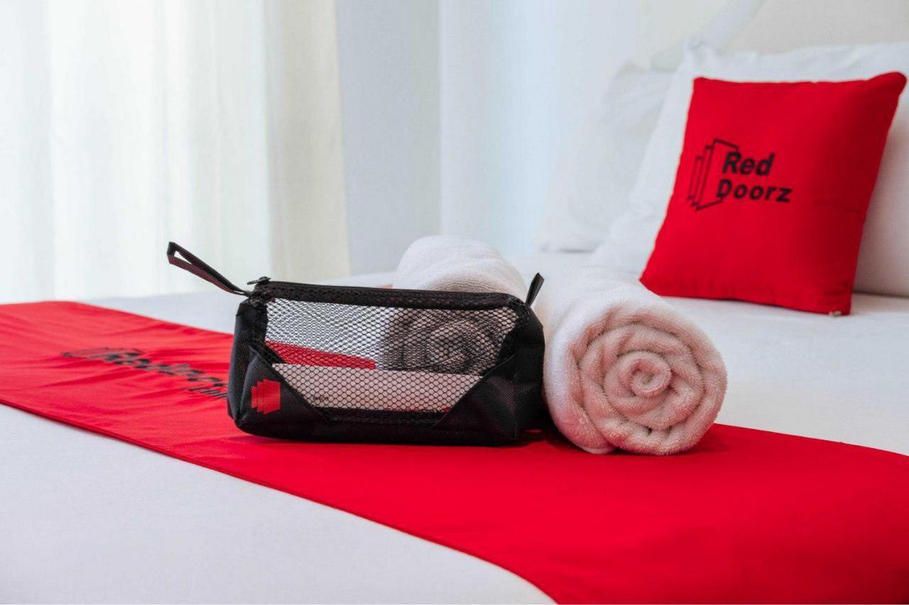 Hotel Reddoorz Syariah Near Rs Harapan Bunda Banda Aceh Geutieue Exterior foto